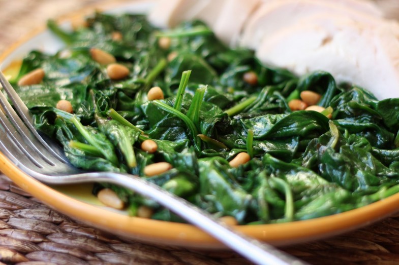 lemon+spinach+with+pine+nuts+1