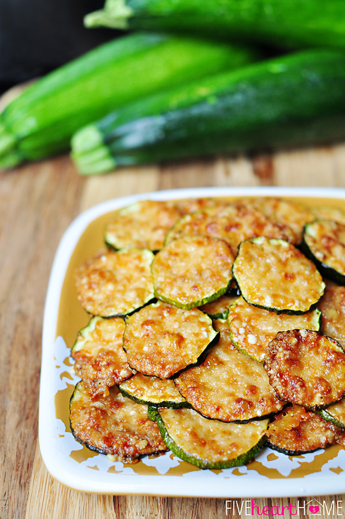 Parmesan-Zucchini-Rounds-2-Ingredients-by-Five-Heart-Home_700pxPlate1